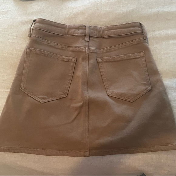 Mini skirt - Picture 2 of 3